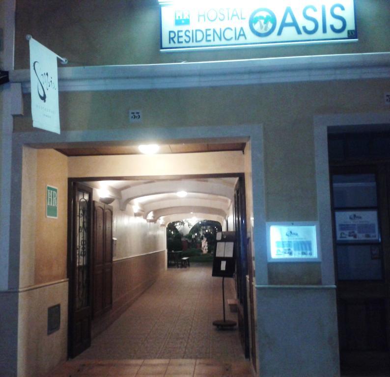 Hostal Oasis Menorca Ciutadella  Exterior foto